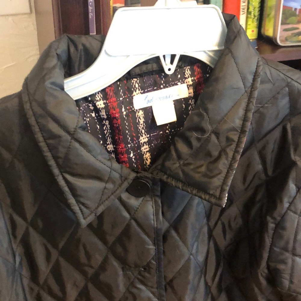 Jacket - Picture 2 of 3